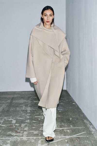 Oversized παλτό με κασκόλ – ZW Collection